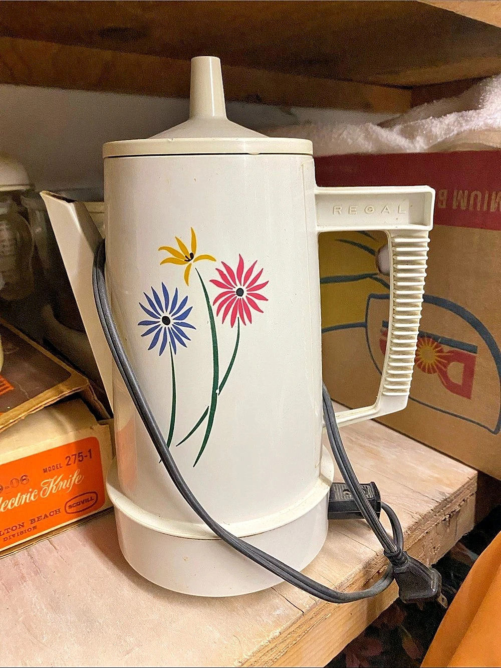 Regal Ware Poly Perk Floral Electric Percolator